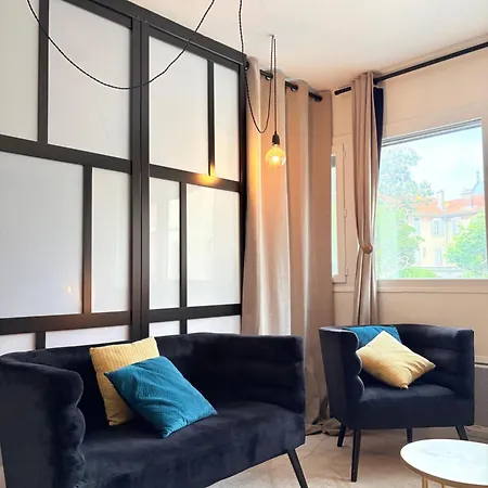 Apartamento Centre Jardin Public Et Gare Du Midi