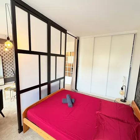 Centre Jardin Public Et Gare Du Midi