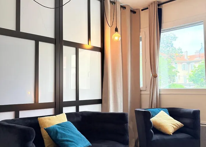 Apartamento Centre Jardin Public Et Gare Du Midi